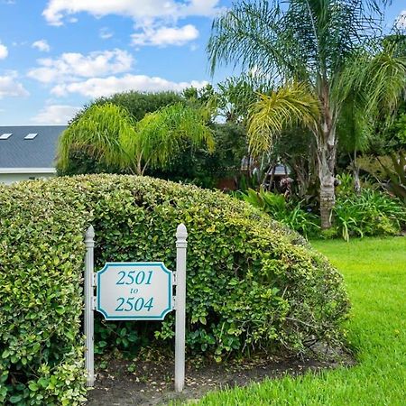 The Salty Saint Townhouse By The Beach St. Augustine Bagian luar foto