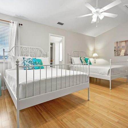 The Salty Saint Townhouse By The Beach St. Augustine Bagian luar foto