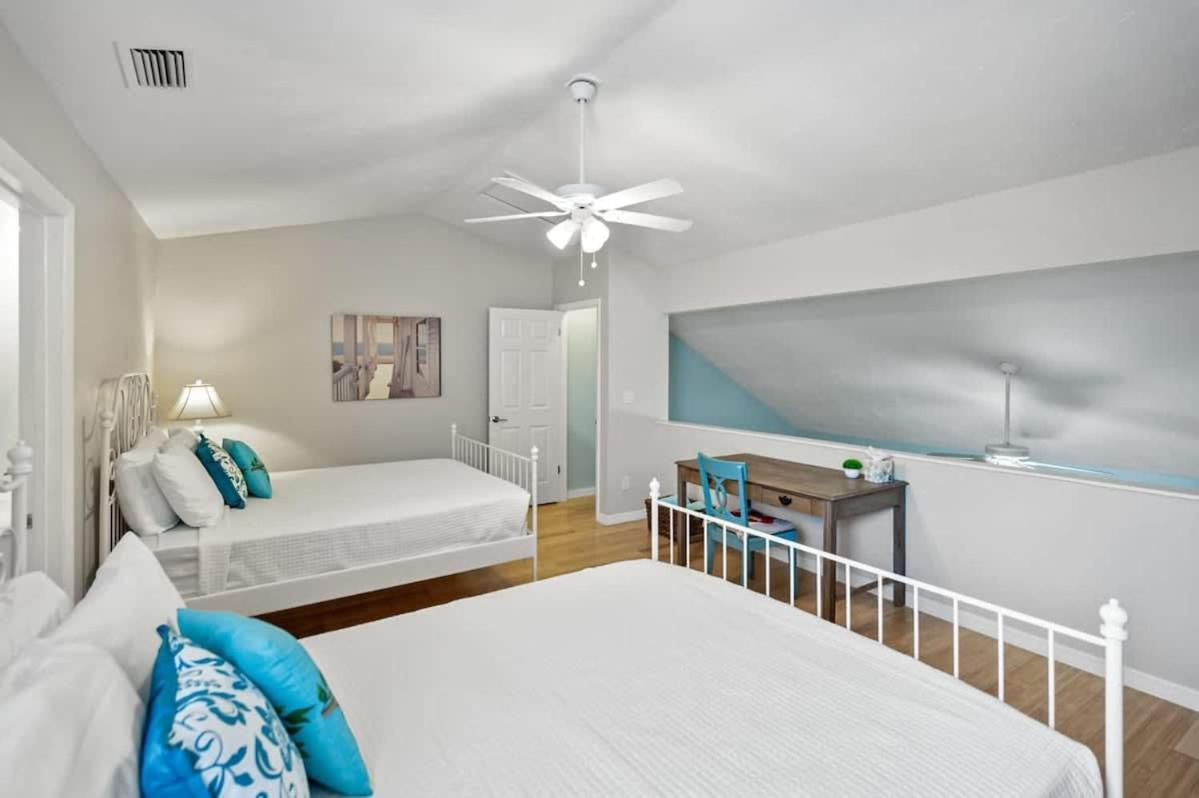 The Salty Saint Townhouse By The Beach St. Augustine Bagian luar foto