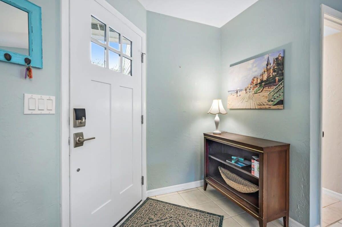 The Salty Saint Townhouse By The Beach St. Augustine Bagian luar foto