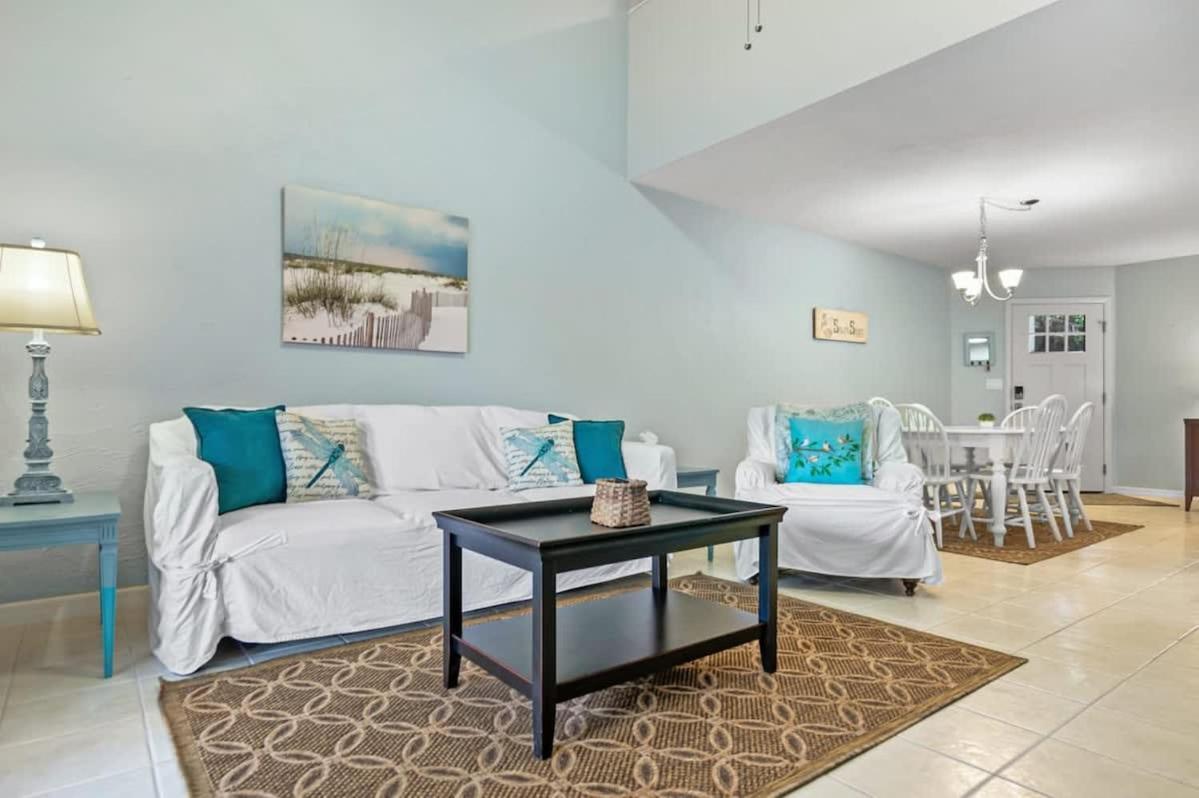 The Salty Saint Townhouse By The Beach St. Augustine Bagian luar foto