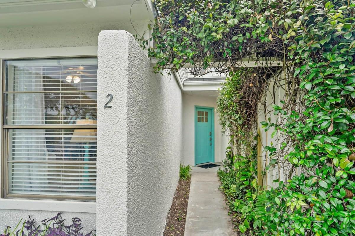 The Salty Saint Townhouse By The Beach St. Augustine Bagian luar foto